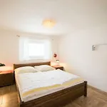 Lea Apartment