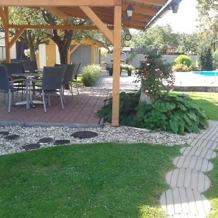 Apartament Lea *