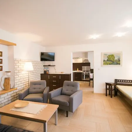 Lea Apartmán *
